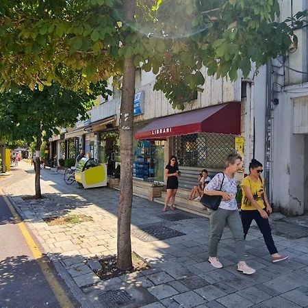 Appartamento 2V1 - 21 Dhjetori Tirana Esterno foto